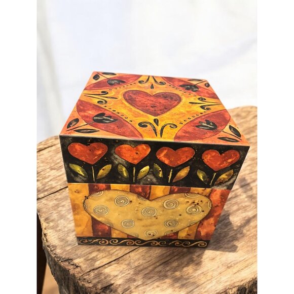 Bob's Boxes Primitives Set of 1 with lids "Romance" 8x8x8 - Picture 1 of 7